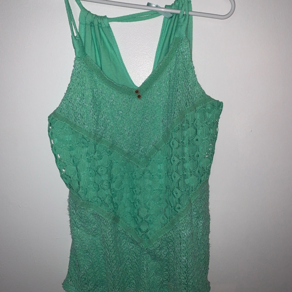 Green lace tank